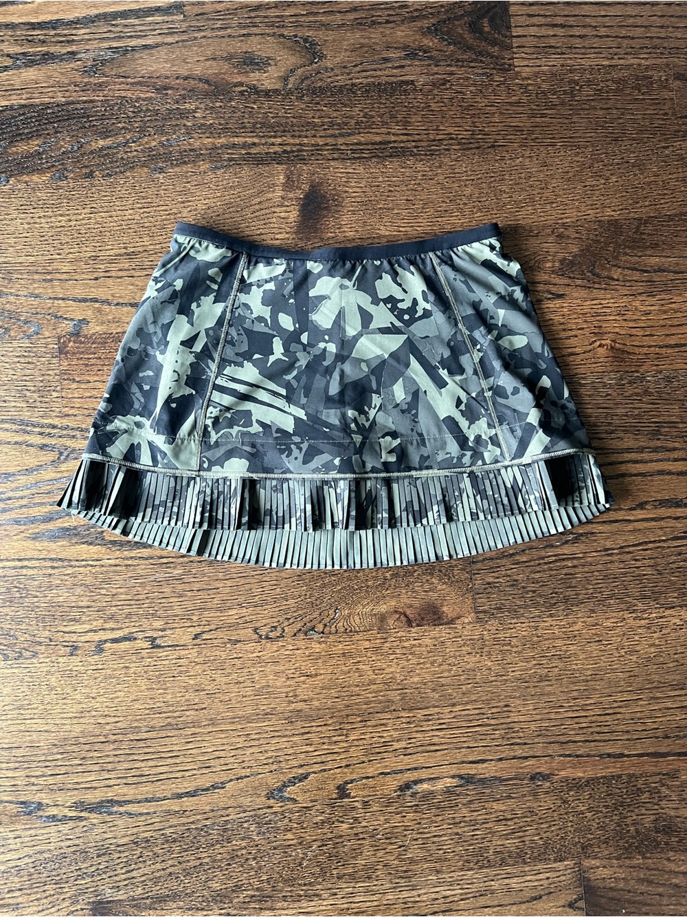 lululemon athletica Olive Green Camo Pleated Hem Skirt